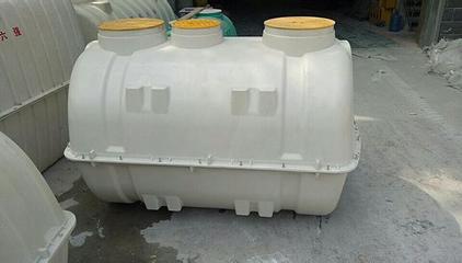 农村改厕一体式化粪池制造商 三格化粪池清理简单