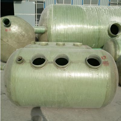 玻璃钢化粪池在旱厕改造中的应用 从50立方到1-2立方模压化粪池