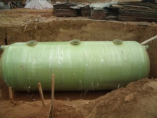 机制缠绕与模压工艺玻璃钢化粪池价格解析及选购建议